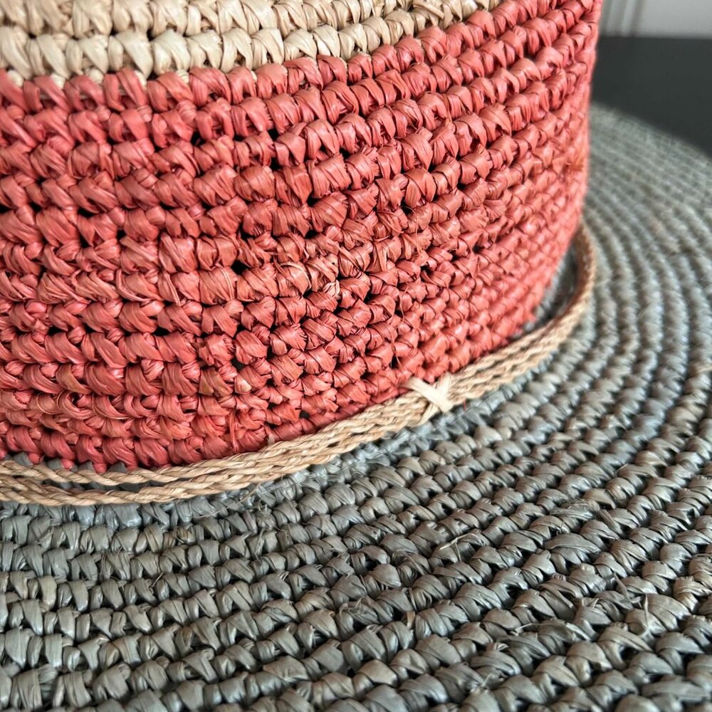 Two-Tone Straw Sun Hat - Picture 3 of 5